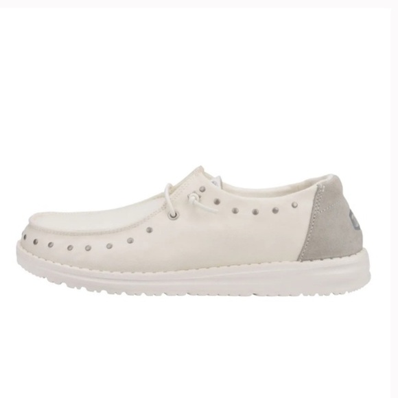 NWT Hey Dude Wendy Star Studded White Womens 9 - Picture 1 of 7